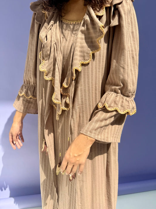 Stripe Muslin Butterfly Abaya Set - Brown