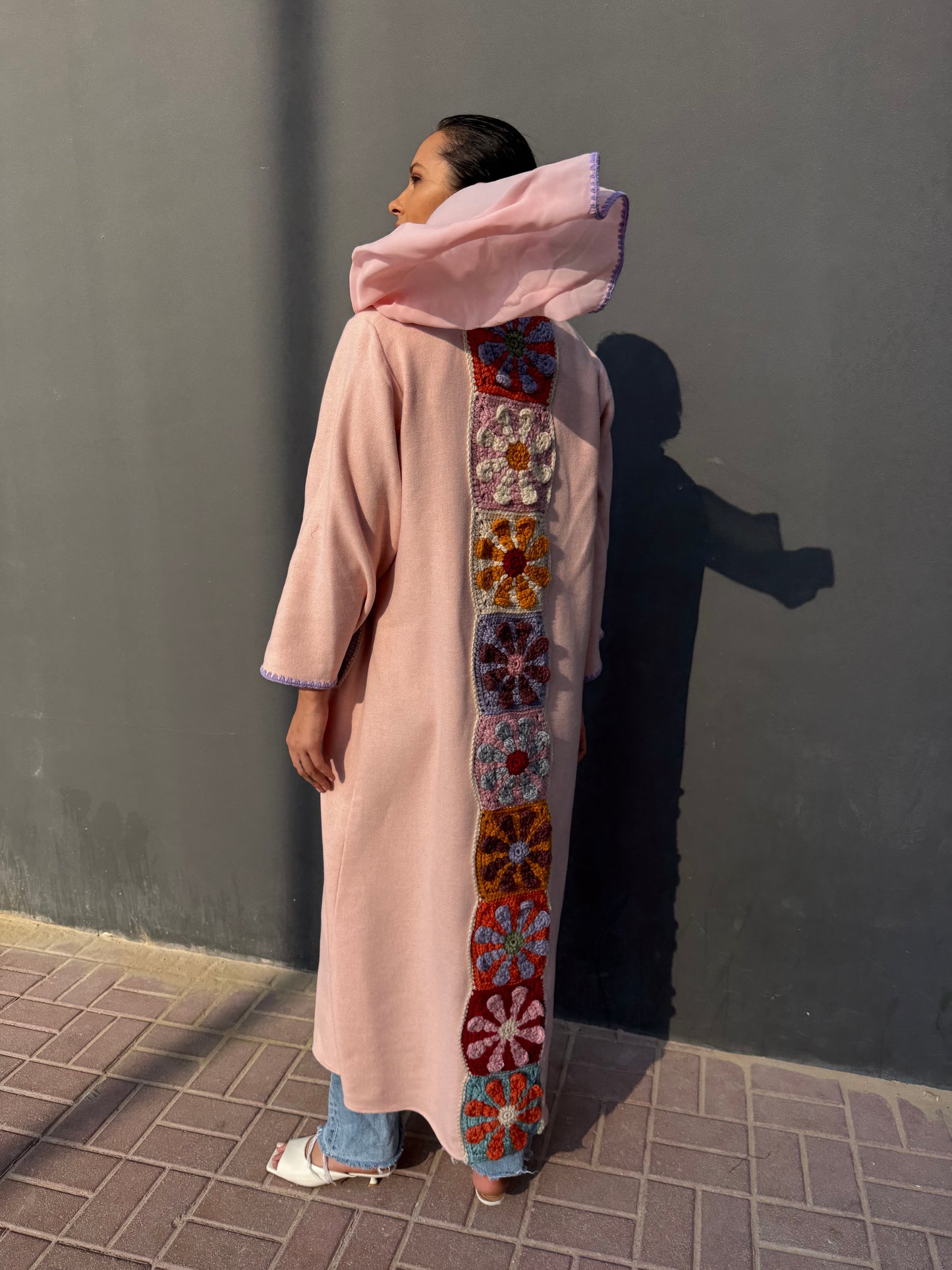 Soft wool abaya with handmade crochet - Light pink