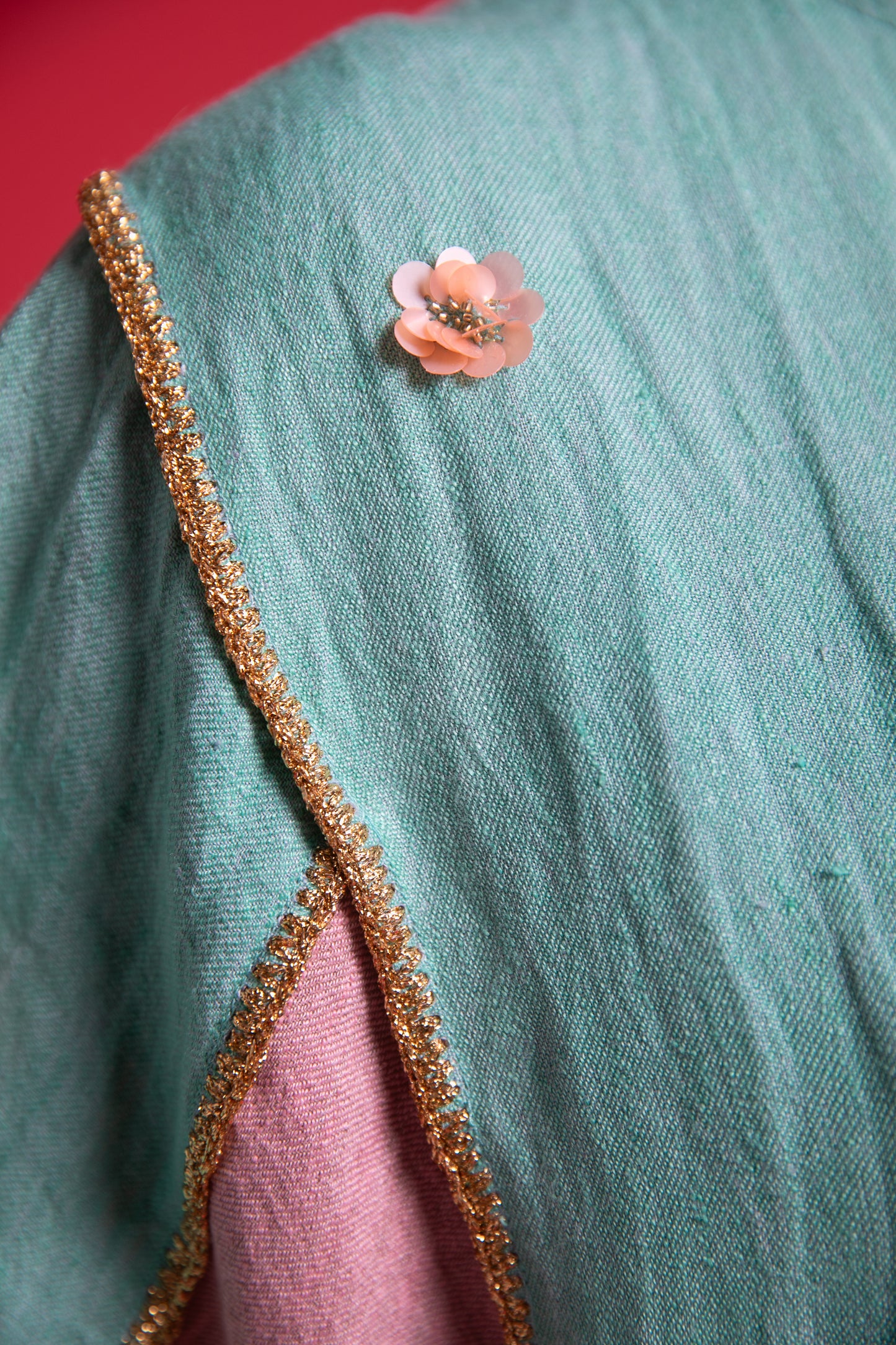 Linen embroidered kaftan