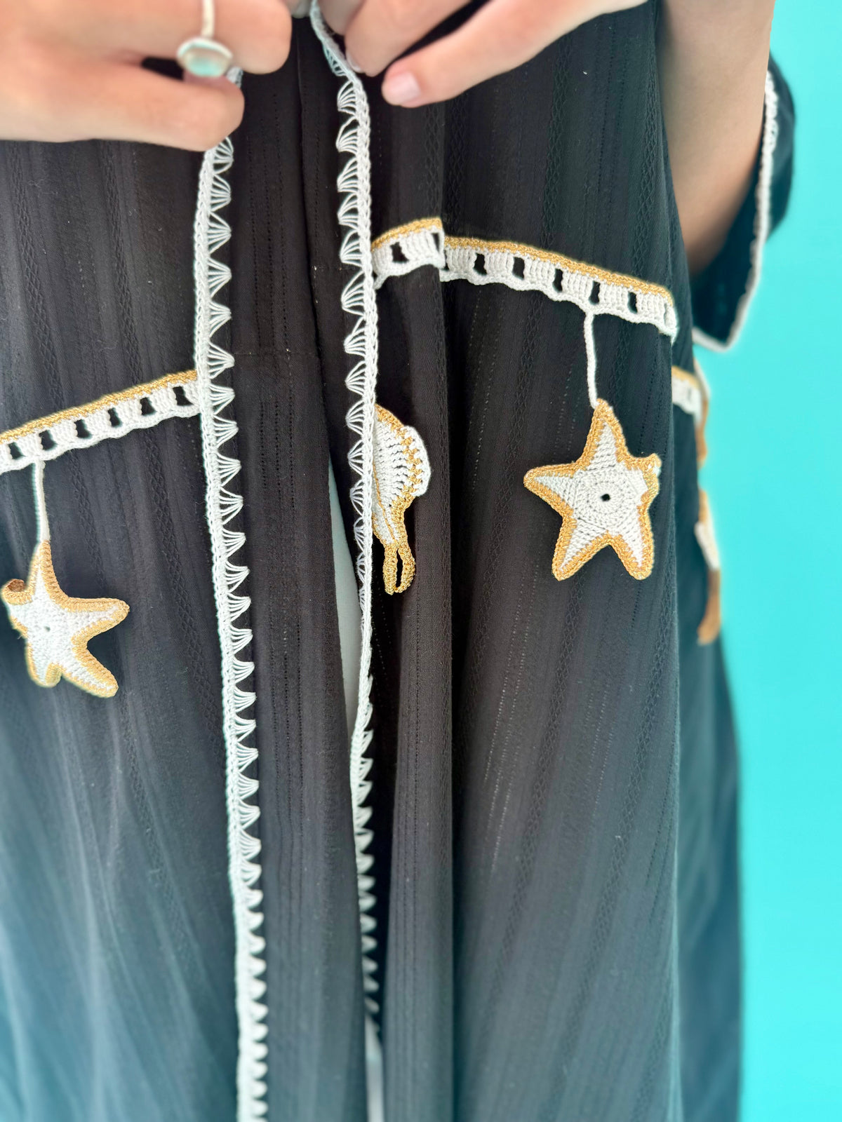 Seaworld Drop- Black linen abaya with white handmade crochet