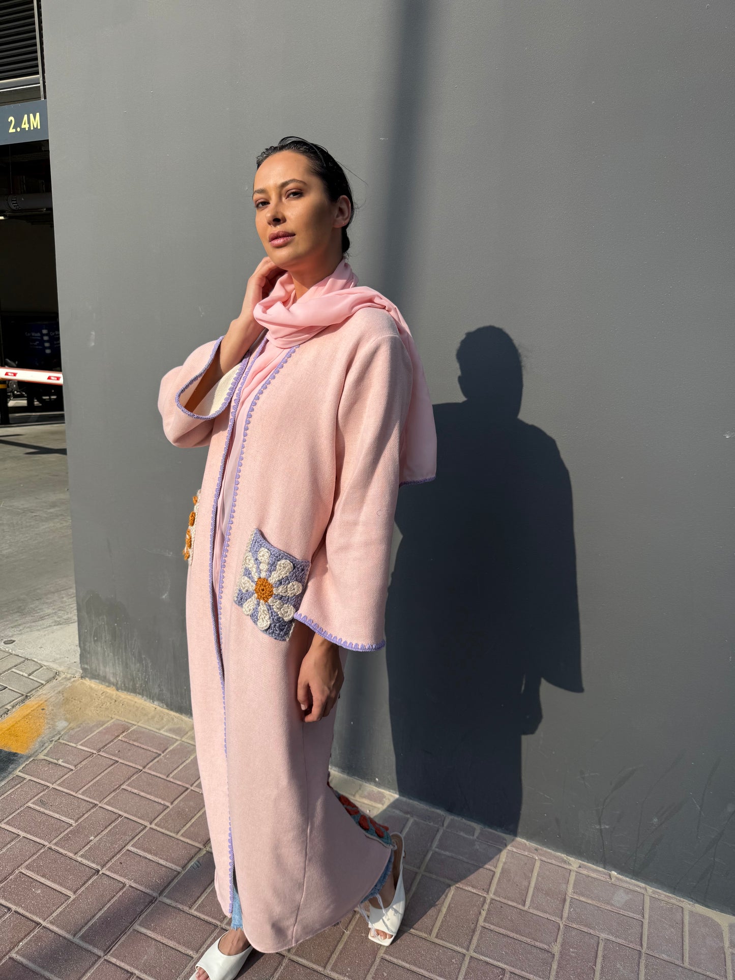 Soft wool abaya with handmade crochet - Light pink