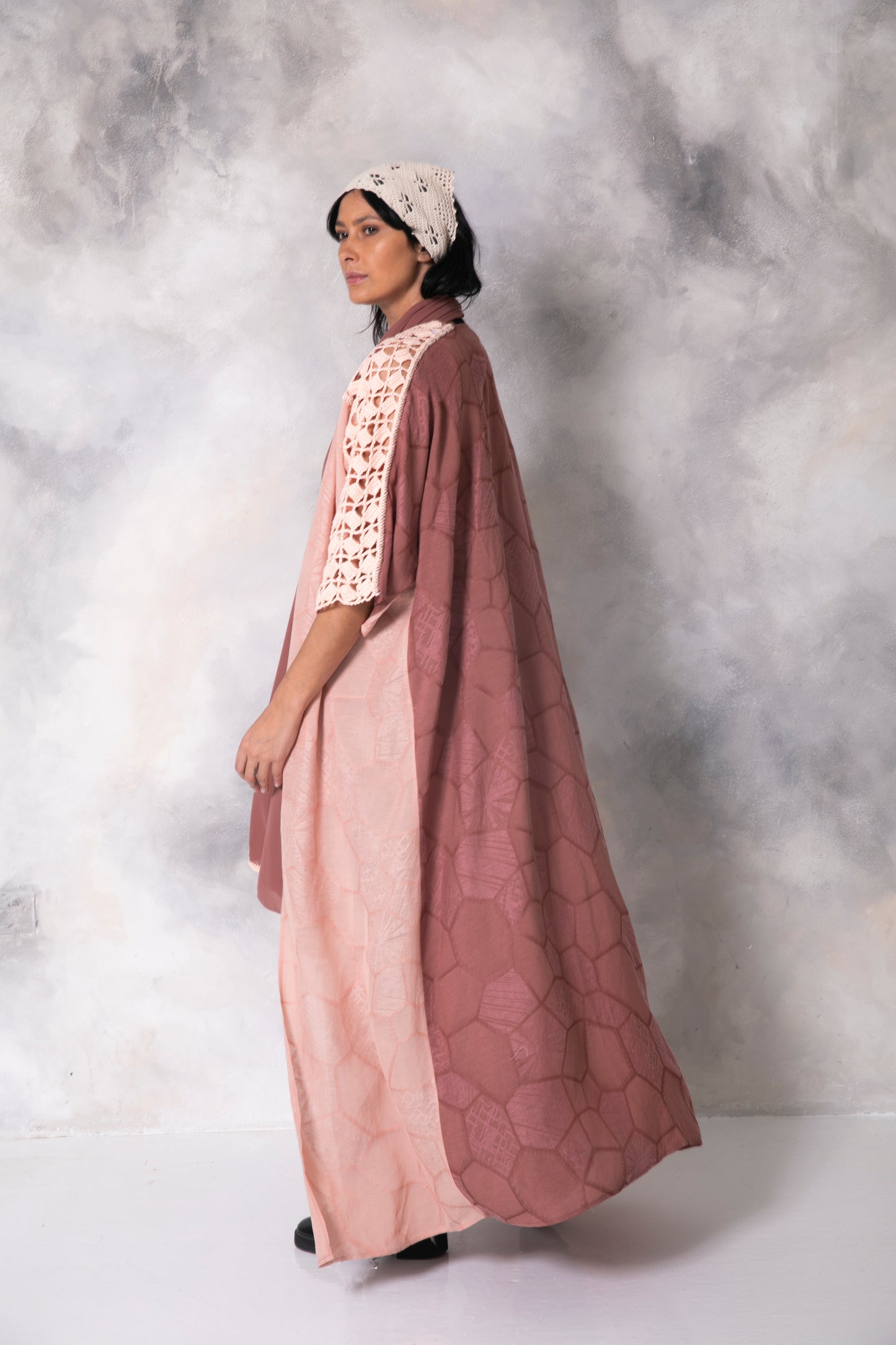 2 tone blush abaya with handmade crochet