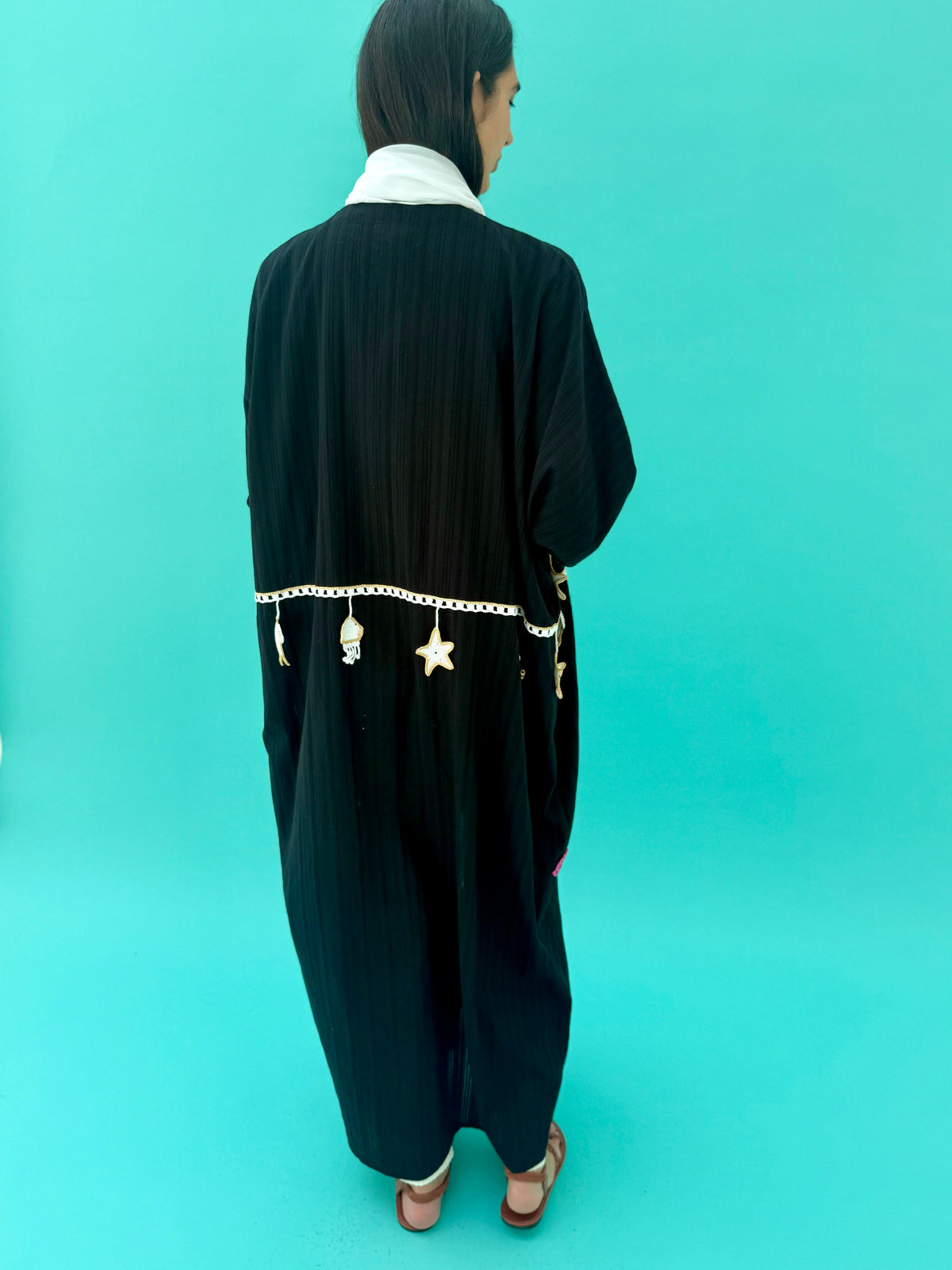 Seaworld Drop- Black linen abaya with white handmade crochet