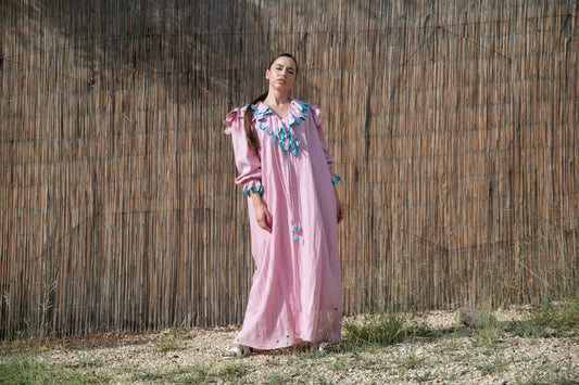 Linen abaya with handmade crochet- Pink
