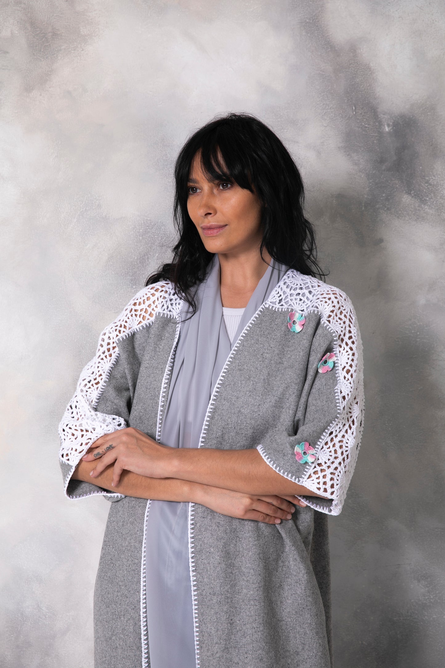 Light grey wool abaya with handmade crochet