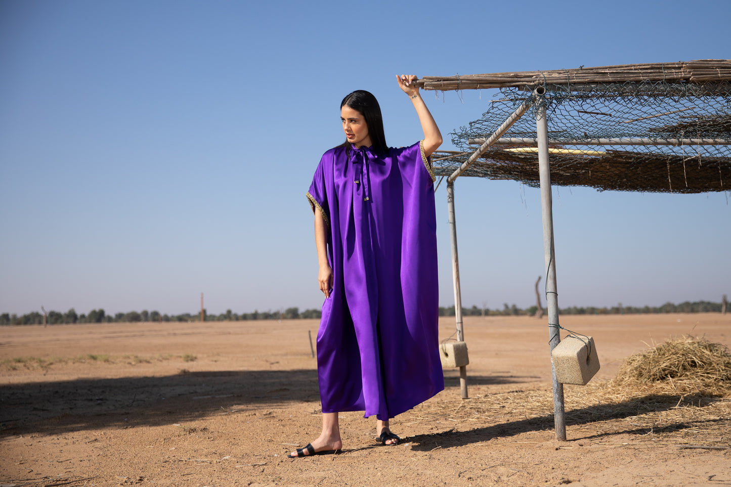 Silk kaftan with handmade crochet - Purple