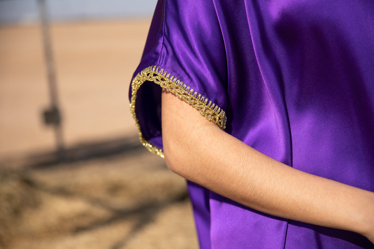 Silk kaftan with handmade crochet - Purple