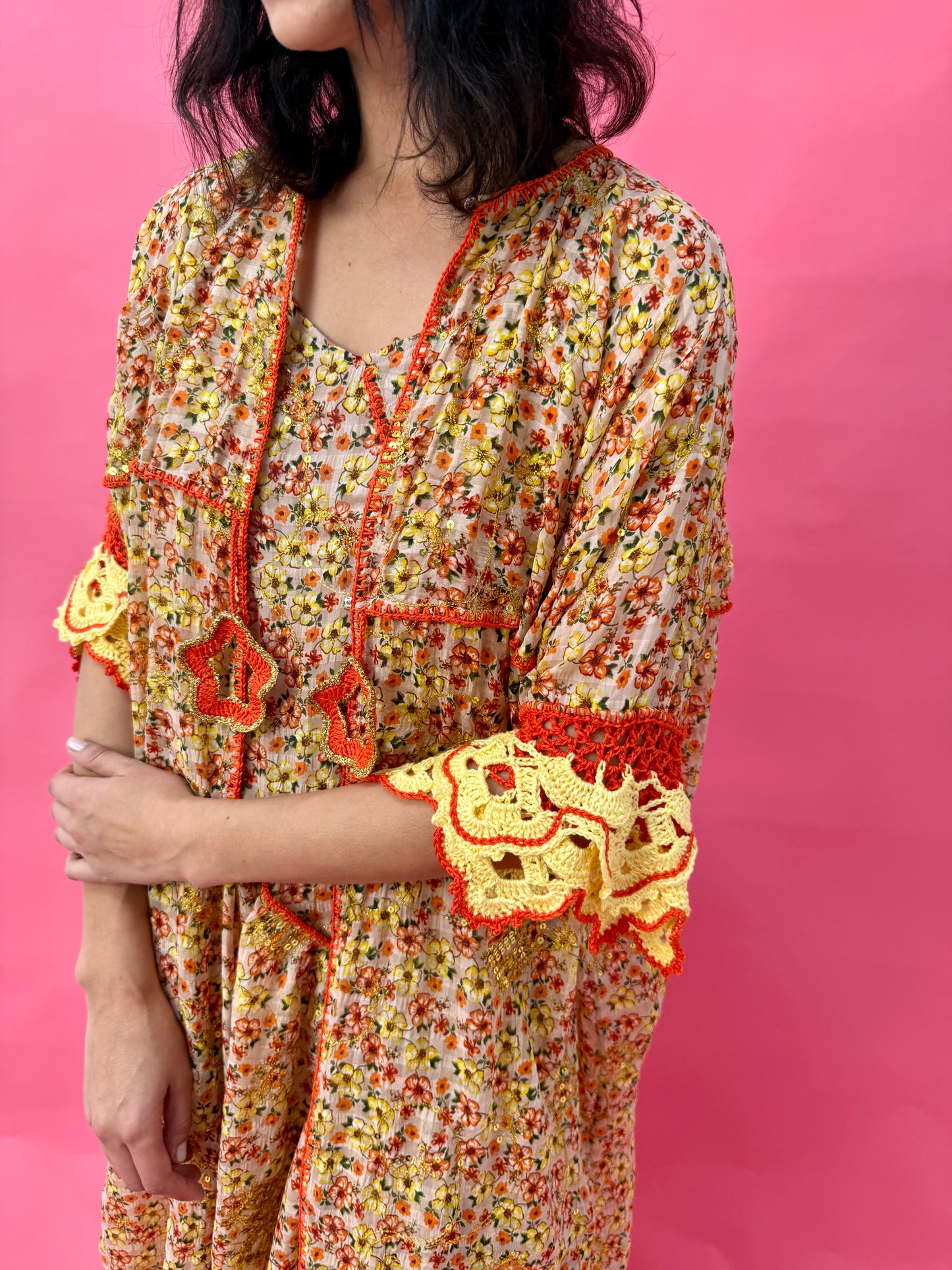 Chiffon abaya set with handmade crochet sleeves - Drop Daisy