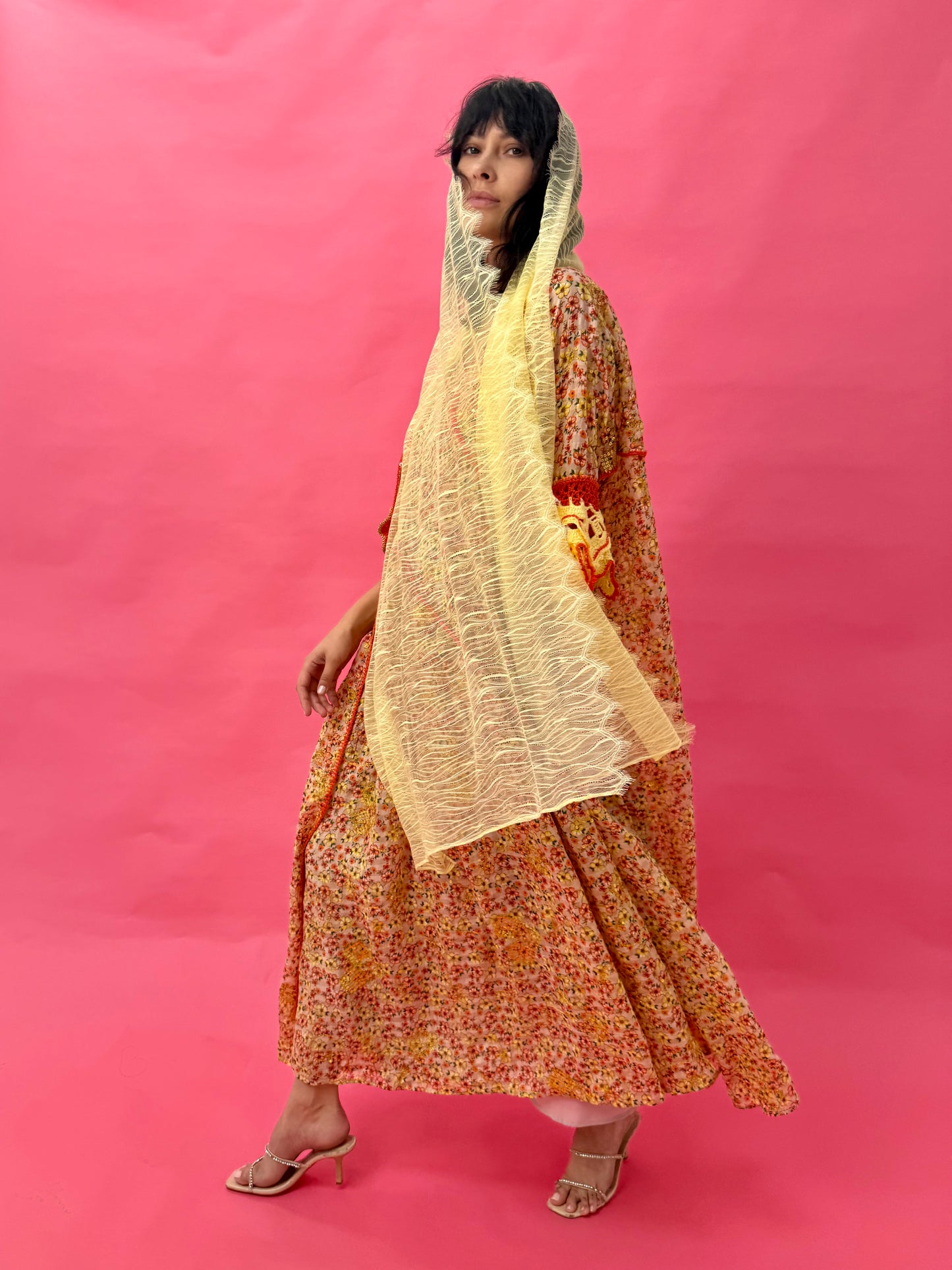 Chiffon abaya set with handmade crochet sleeves - Drop Daisy