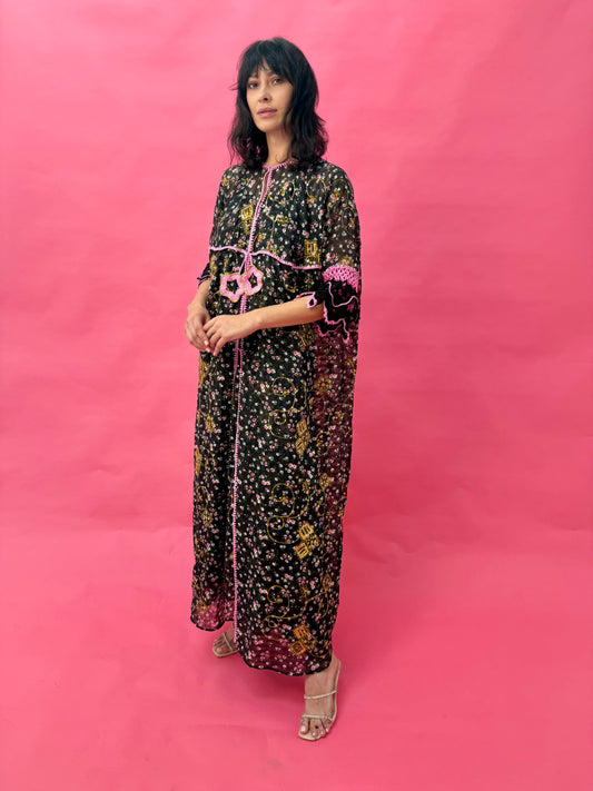 Chiffon abaya set with handmade crochet sleeves - Drop Daisy