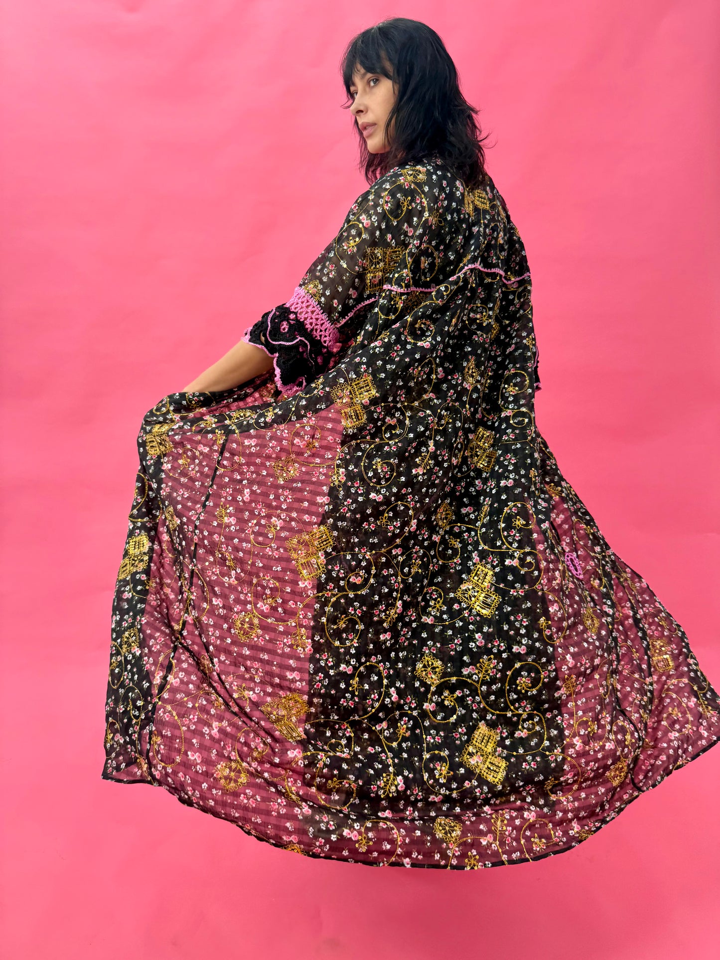 Chiffon abaya set with handmade crochet sleeves - Drop Daisy