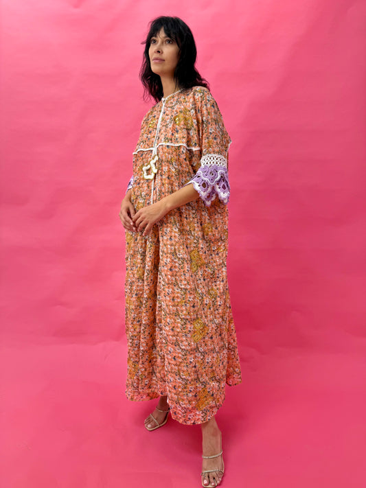Chiffon abaya set with handmade crochet sleeves - Drop Daisy
