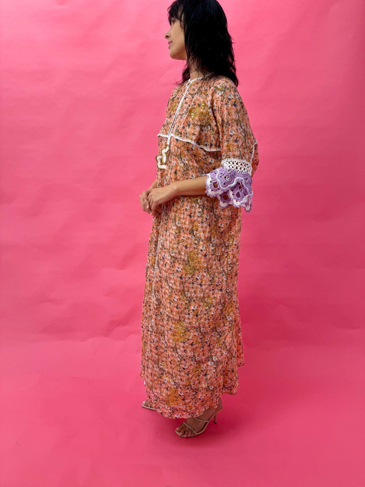 Chiffon abaya set with handmade crochet sleeves - Drop Daisy