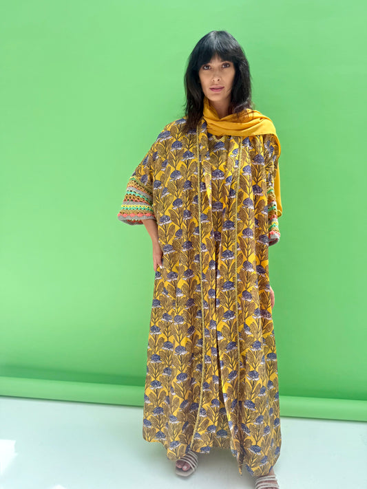Daisy Drop 2 - floral abaya set with handmade crochet sleeves