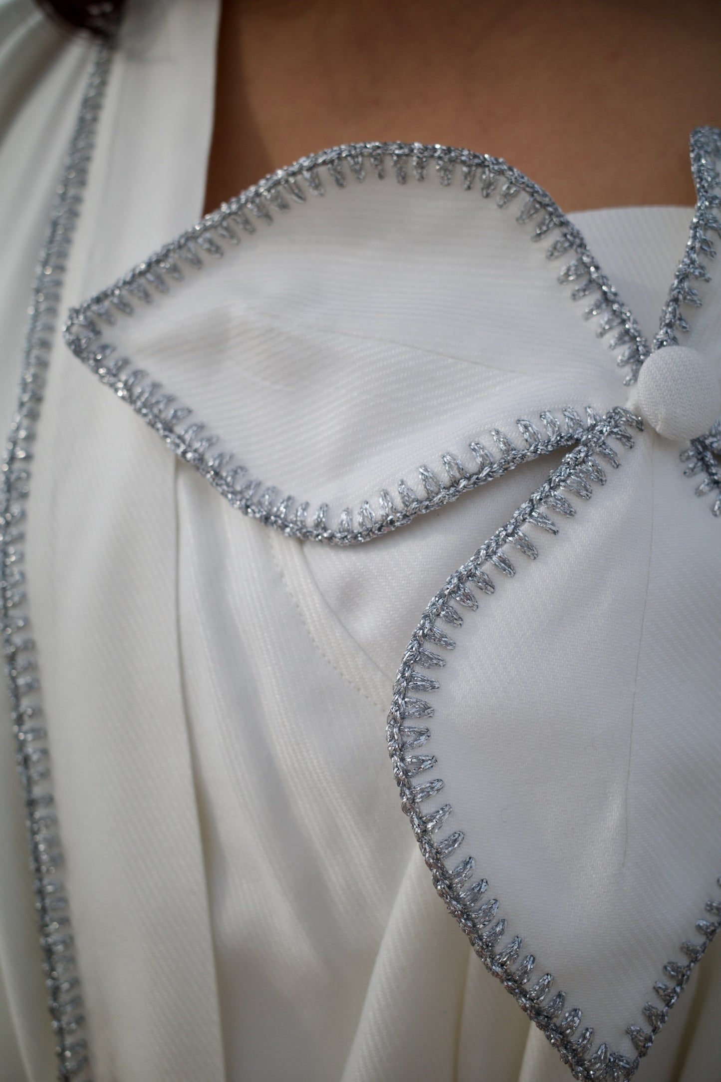 Silk jacquard abaya set with handmade crochet sleeves - White
