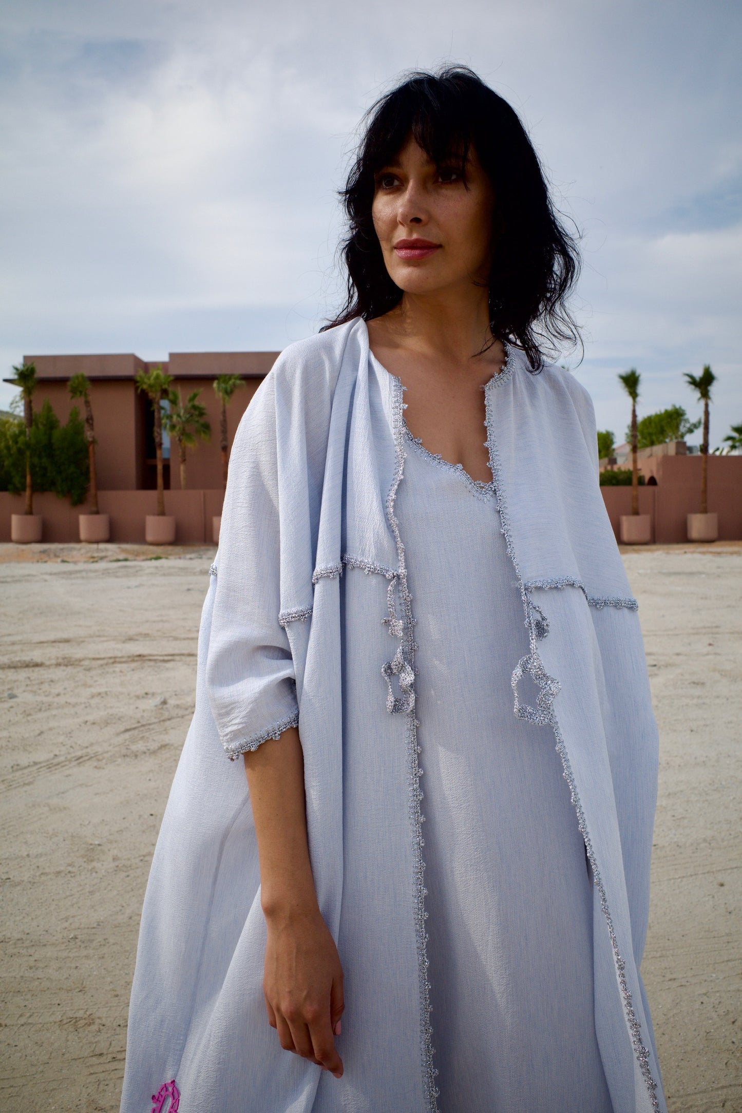Abaya set with handmade crochet - Light blue