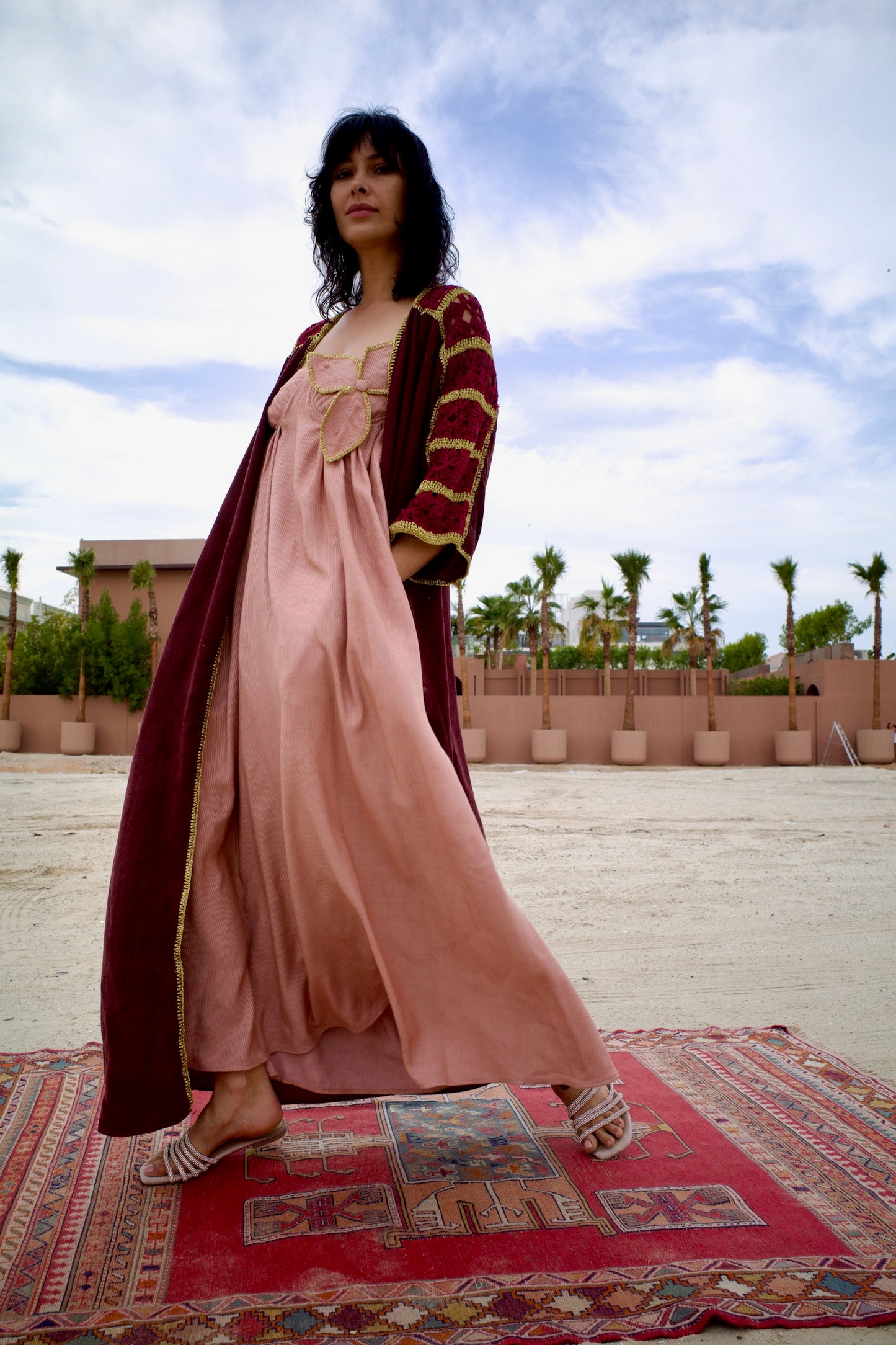Corduroy abaya set with handmade crochet - Maroon/Pink